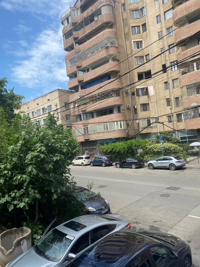 Hotel Saburtalo Roni Tbilisi Exterior foto